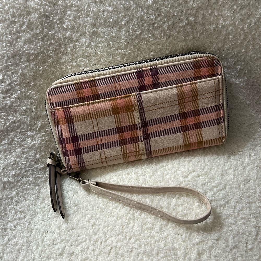 NWOT Plaid Zip-Around Wallet with Wrist Strap